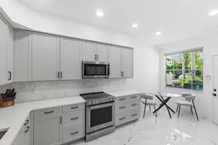 5082 Lake Catalina Dr, Boca Raton, FL 33496 - Photo 7