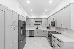 5082 Lake Catalina Dr, Boca Raton, FL 33496 - Photo 5