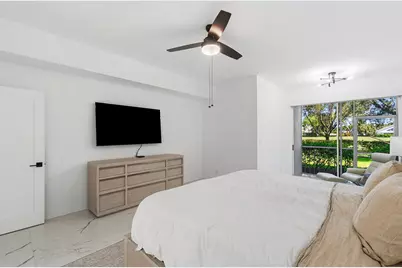 5082 Lake Catalina Drive #A, Boca Raton, FL 33496 - Photo 11