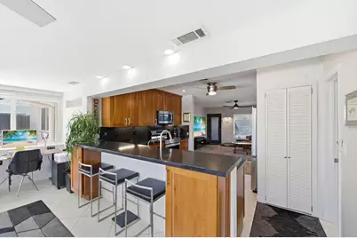 3690 NE 16th Avenue, Oakland Park, FL 33334 - Photo 11