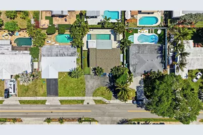 3690 NE 16th Avenue, Oakland Park, FL 33334 - Photo 39