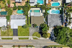 3690 NE 16th Ave, Oakland Park, FL 33334 - Photo 39