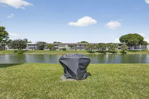 106 Camden E, West Palm Beach, FL 33417 - Photo 33