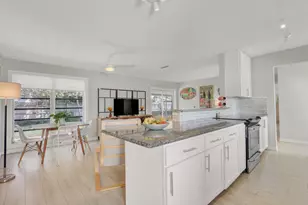 908 Eucalyptus Rd, North Palm Beach, FL 33408 - Photo 9