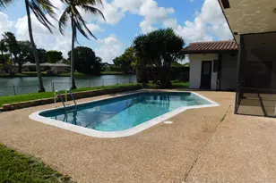 21411 Highland Lakes Blvd, Miami, FL 33179 - Photo 11