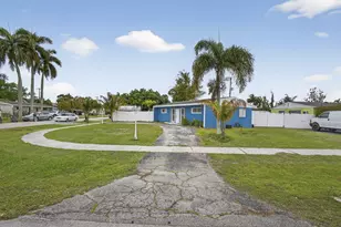 9141 Birmingham Dr, Palm Beach Gardens, FL 33410 - Photo 5