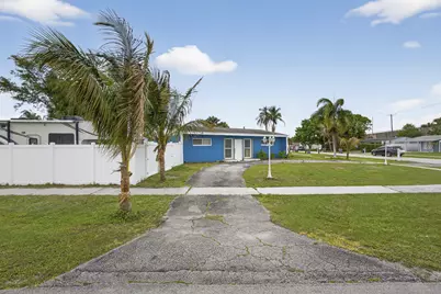 9141 Birmingham Drive, Palm Beach Gardens, FL 33410 - Photo 3