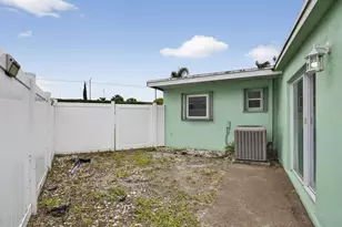 9141 Birmingham Dr, Palm Beach Gardens, FL 33410 - Photo 49