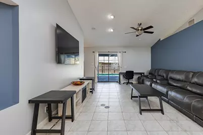 471 SE Ron Rico Terrace, Port Saint Lucie, FL 34983 - Photo 9