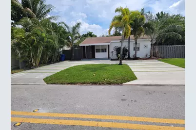1600 NW 2nd Avenue, Fort Lauderdale, FL 33311 - Photo 3