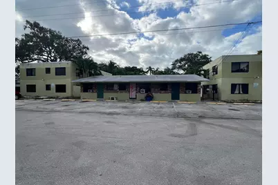 1113 SW 15th Terrace #9, Fort Lauderdale, FL 33312 - Photo 1