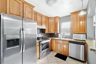 4148 NW 90th Ave, Coral Springs, FL 33065 - Photo 3