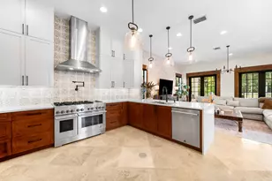 10221 Majestic Tr, Parkland, FL 33076 - Photo 11