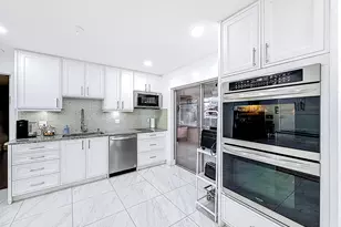 9990 NW 38th St, Coral Springs, FL 33065 - Photo 9