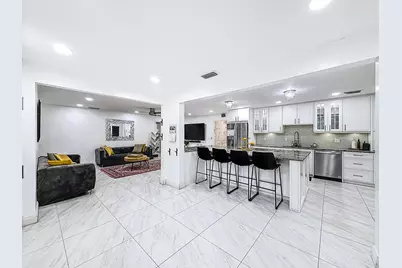 9990 NW 38th Street, Coral Springs, FL 33065 - Photo 15