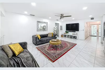 9990 NW 38th Street, Coral Springs, FL 33065 - Photo 17