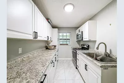 9990 NW 38th Street, Coral Springs, FL 33065 - Photo 19