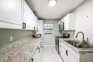 9990 NW 38th St, Coral Springs, FL 33065 - Photo 19