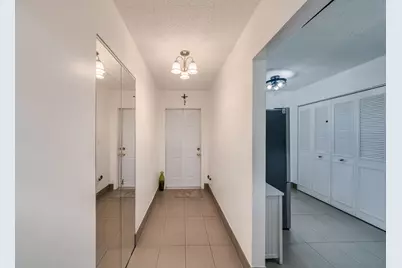 7301 NW 1st Street #402, Margate, FL 33063 - Photo 5