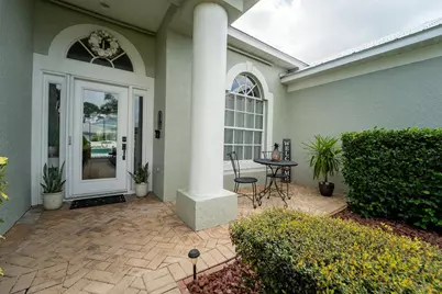527 NW Bellworth Place, Jensen Beach, FL 34957 - Photo 7