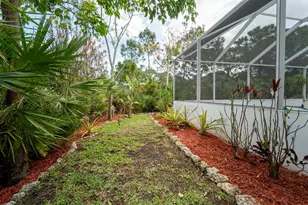 527 NW Bellworth Pl, Jensen Beach, FL 34957 - Photo 59