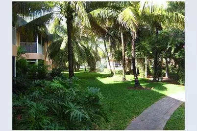 770 SE 2 Avenue #105f, Deerfield Beach, FL 33441 - Photo 3