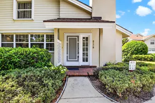 8111 Northboro Ct, Lake Clarke Shores, FL 33406 - Photo 5