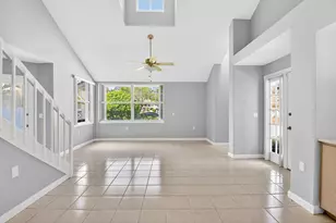 8111 Northboro Ct, Lake Clarke Shores, FL 33406 - Photo 9