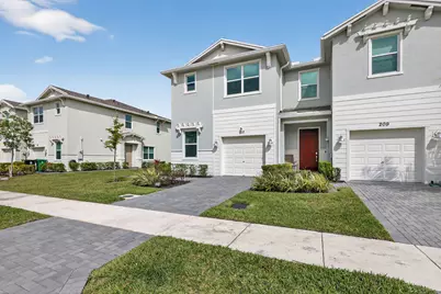 211 SE Woodbark Street, Port Saint Lucie, FL 34984 - Photo 21