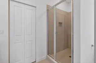 211 SE Woodbark St, Port Saint Lucie, FL 34984 - Photo 33