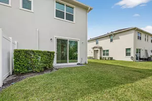 211 SE Woodbark St, Port Saint Lucie, FL 34984 - Photo 15