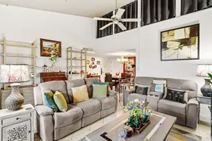 2561 Boundbrook Blvd, Palm Springs, FL 33406 - Photo 9