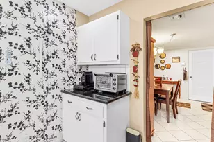 2561 Boundbrook Blvd, Palm Springs, FL 33406 - Photo 15