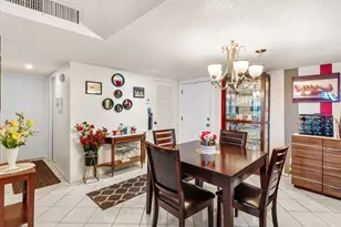 2561 Boundbrook Blvd, Palm Springs, FL 33406 - Photo 11