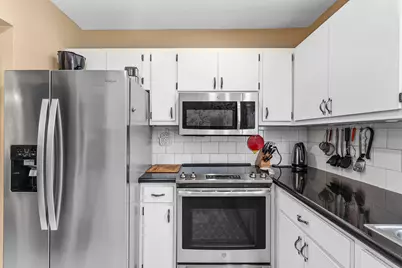 2561 Boundbrook Boulevard #209, Palm Springs, FL 33406 - Photo 13