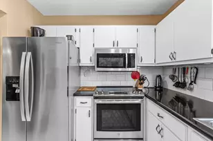 2561 Boundbrook Blvd, Palm Springs, FL 33406 - Photo 13