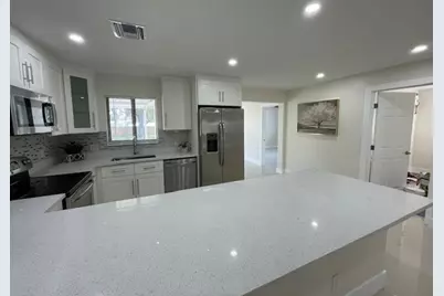 770 NW 40th Street, Oakland Park, FL 33309 - Photo 7