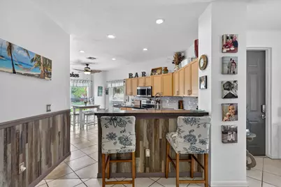 9724 SW Eastbrook Circle, Port Saint Lucie, FL 34987 - Photo 5