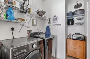 9724 SW Eastbrook Cir, Port Saint Lucie, FL 34987 - Photo 11