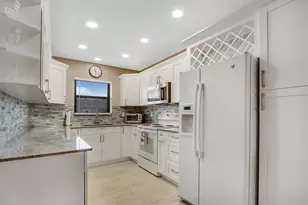 755 Saturn St, Jupiter, FL 33477 - Photo 5