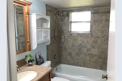 70 Normandy B, Delray Beach, FL 33484 - Photo 19