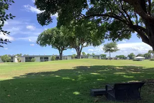 70 Normandy B, Delray Beach, FL 33484 - Photo 35