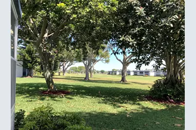 70 Normandy B, Delray Beach, FL 33484 - Photo 39