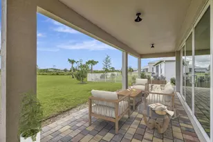 12249 SW Sand Dollar Wy, Port Saint Lucie, FL 34987 - Photo 7