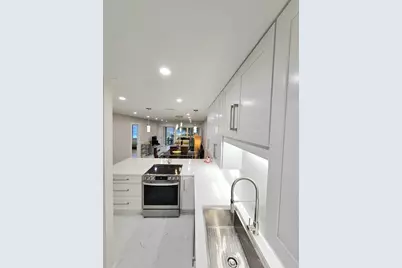 1631 NW 18th Avenue #201, Delray Beach, FL 33445 - Photo 7