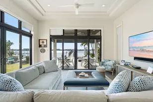 825 W Oyster Ln, Lantana, FL 33462 - Photo 27