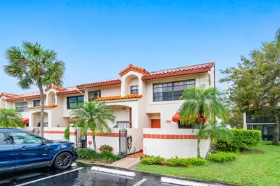 312 Liberty Court, Deerfield Beach, FL 33442 - Photo 1