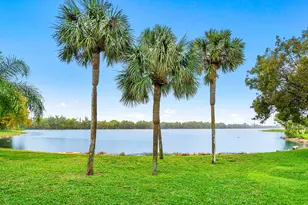 312 Liberty Ct, Deerfield Beach, FL 33442 - Photo 45