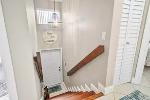 312 Liberty Ct, Deerfield Beach, FL 33442 - Photo 3