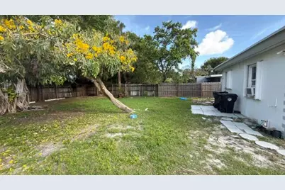 1229 S M Street #2, Lake Worth Beach, FL 33460 - Photo 1